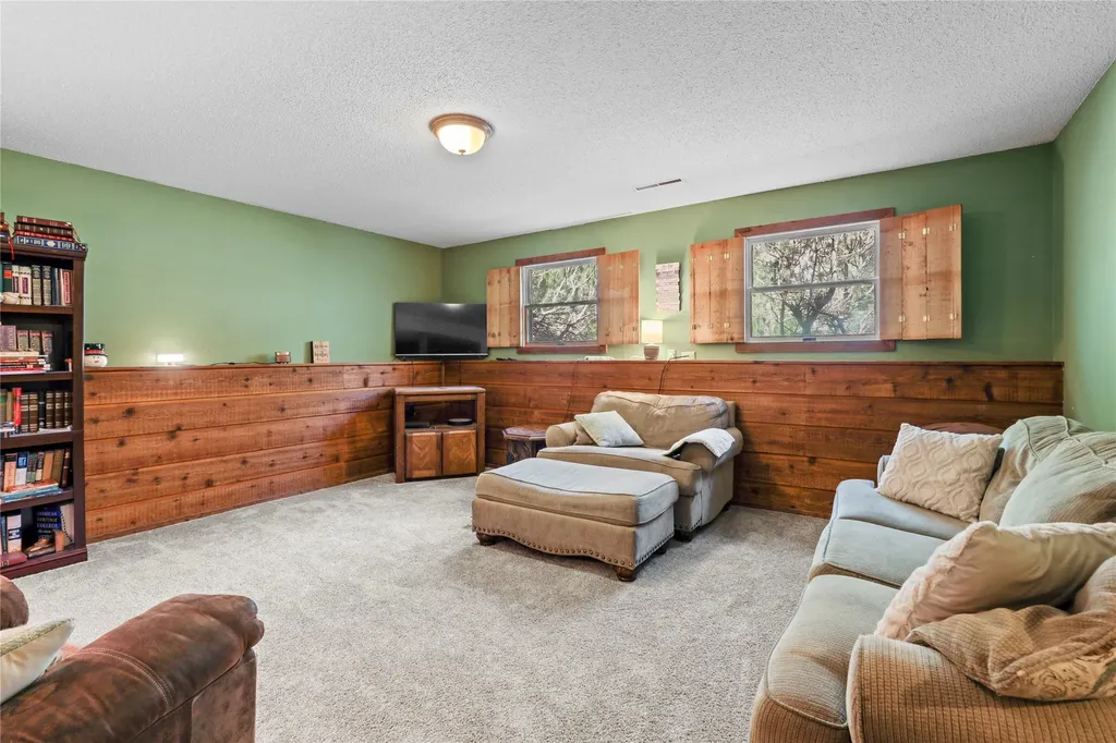 906 Park Garden Road Great Falls MT 59404