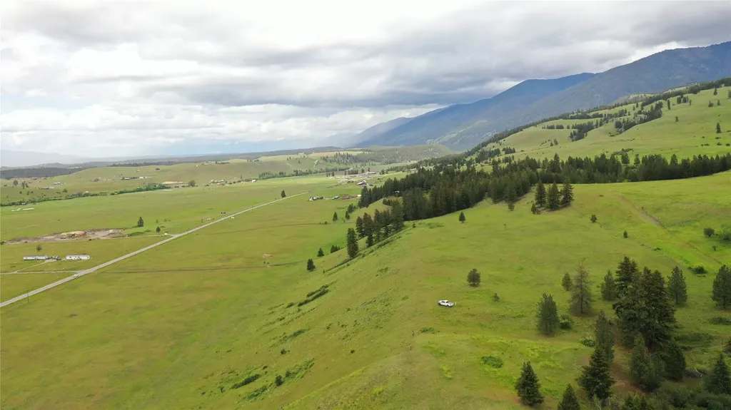 Nhn Us Highway 93 N Eureka MT 59917