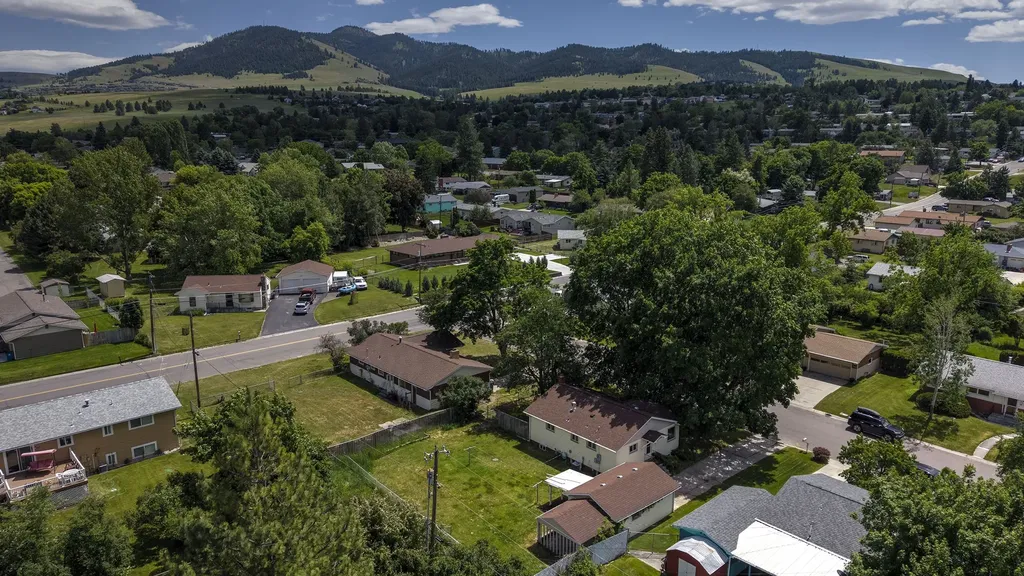 2610 Cardinal Drive Missoula MT 59803