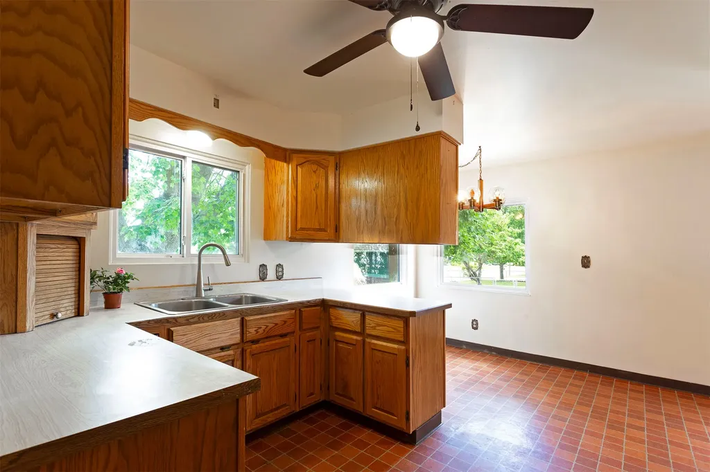 2610 Cardinal Drive Missoula MT 59803