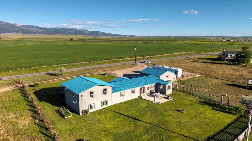 2339 Greenhouse Road Deer Lodge MT 59722