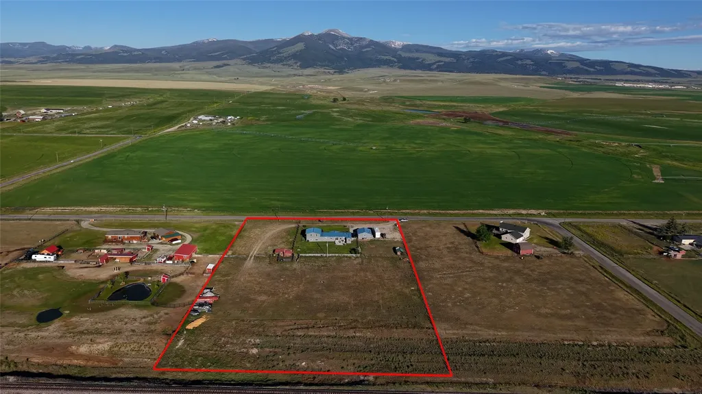 2339 Greenhouse Road Deer Lodge MT 59722