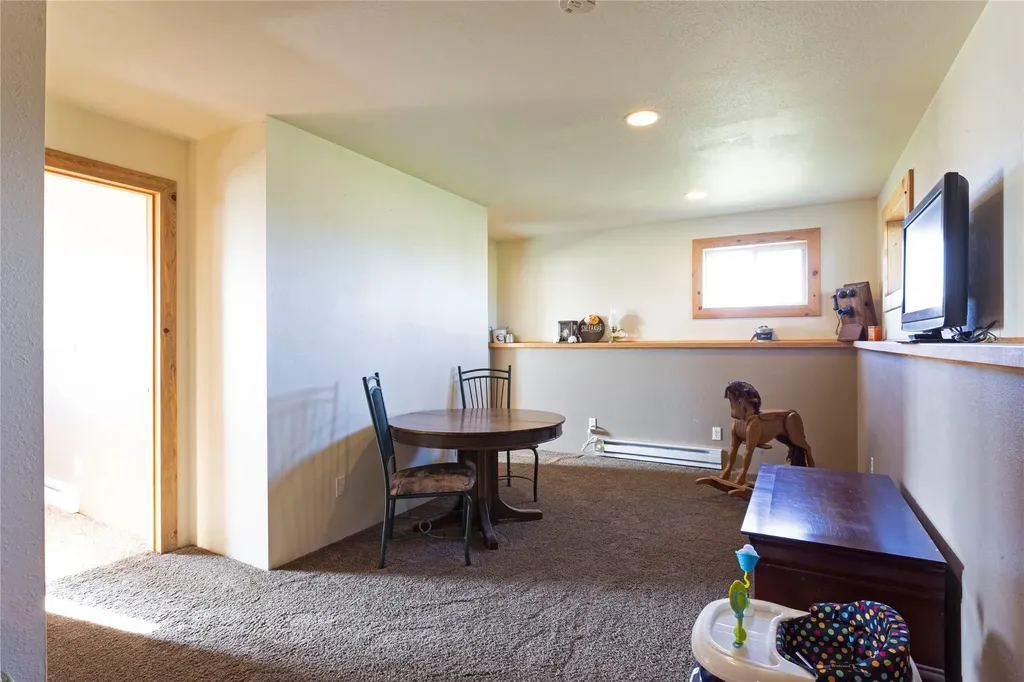 2339 Greenhouse Road Deer Lodge MT 59722