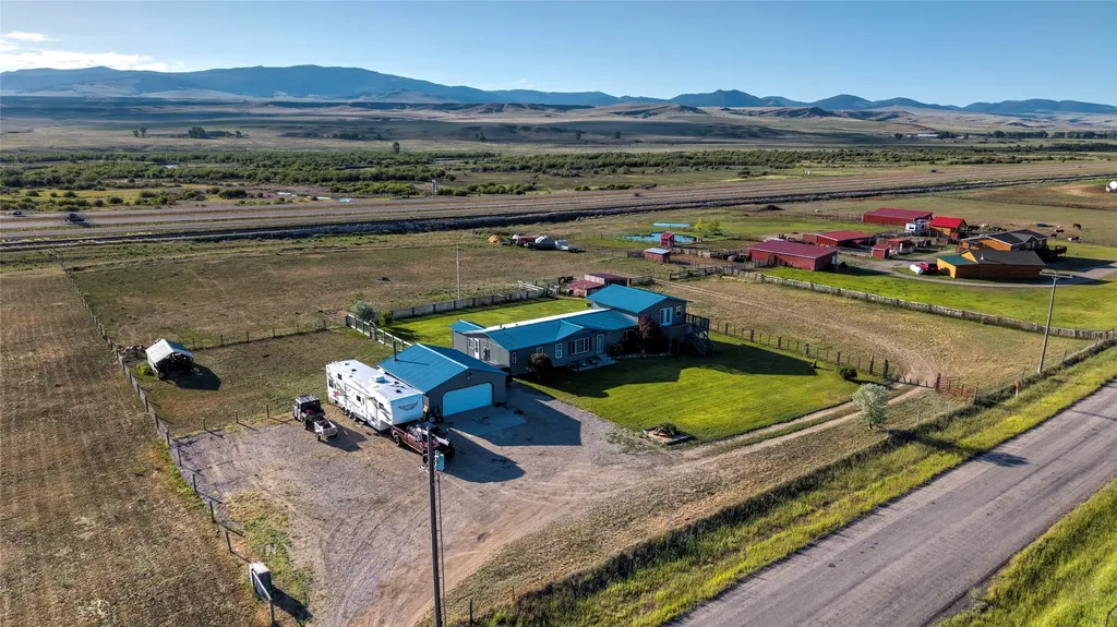 2339 Greenhouse Road Deer Lodge MT 59722