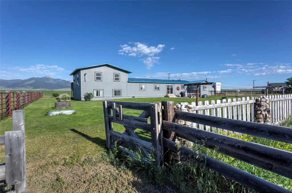 2339 Greenhouse Road Deer Lodge MT 59722
