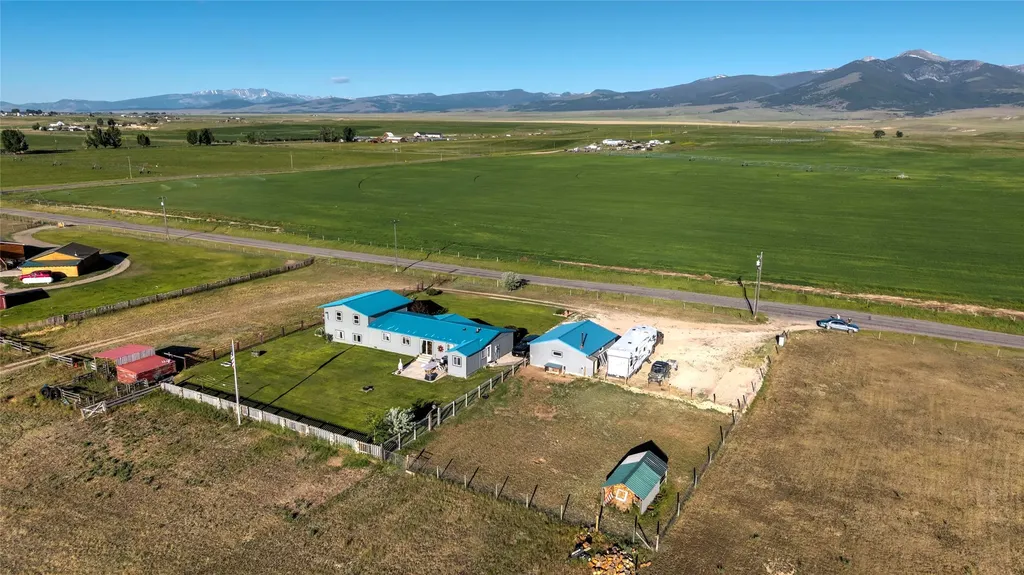 2339 Greenhouse Road Deer Lodge MT 59722