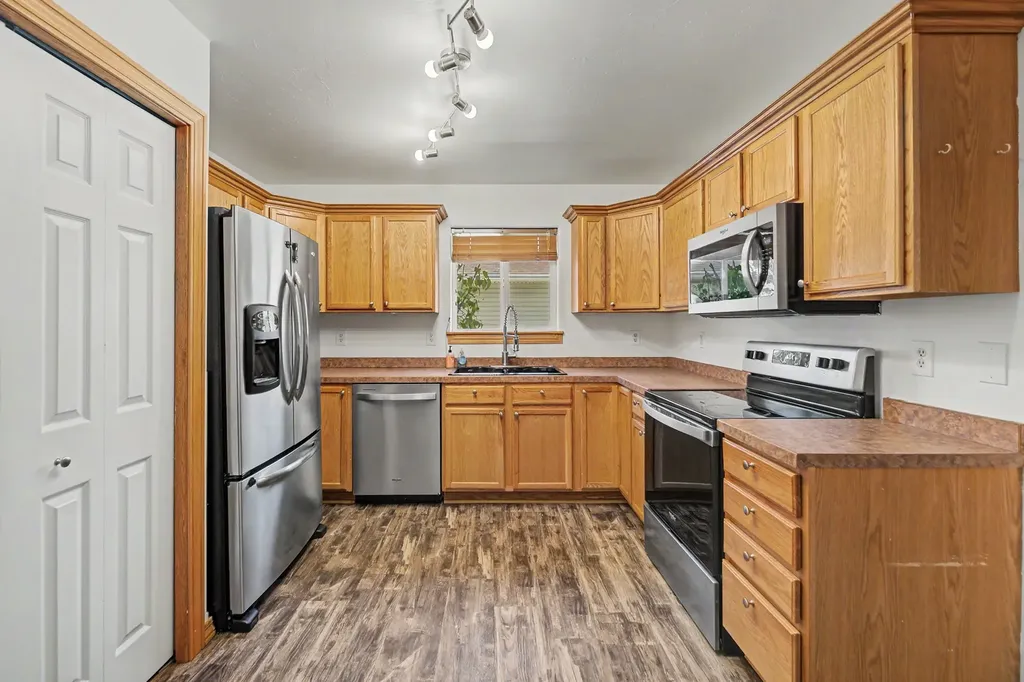 106 E Clinton Street East Helena MT 59635