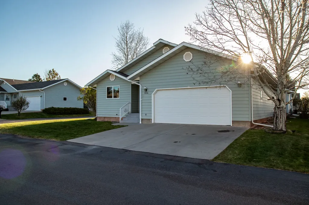 3204 Arbor Way Great Falls MT 59405