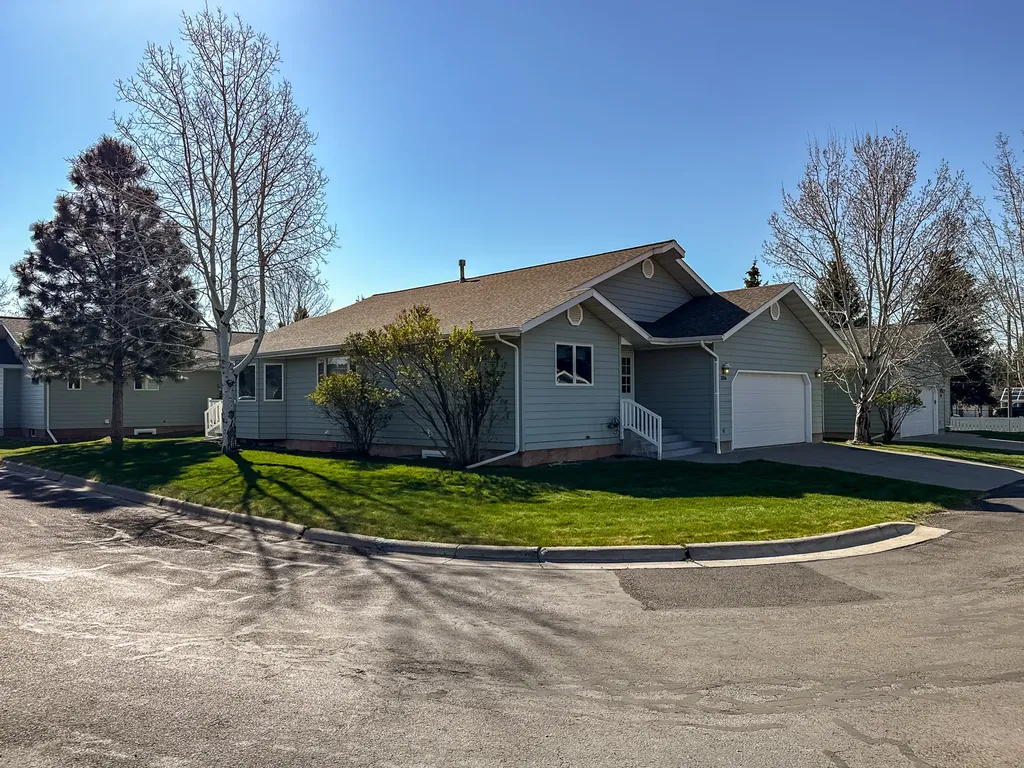 3204 Arbor Way Great Falls MT 59405
