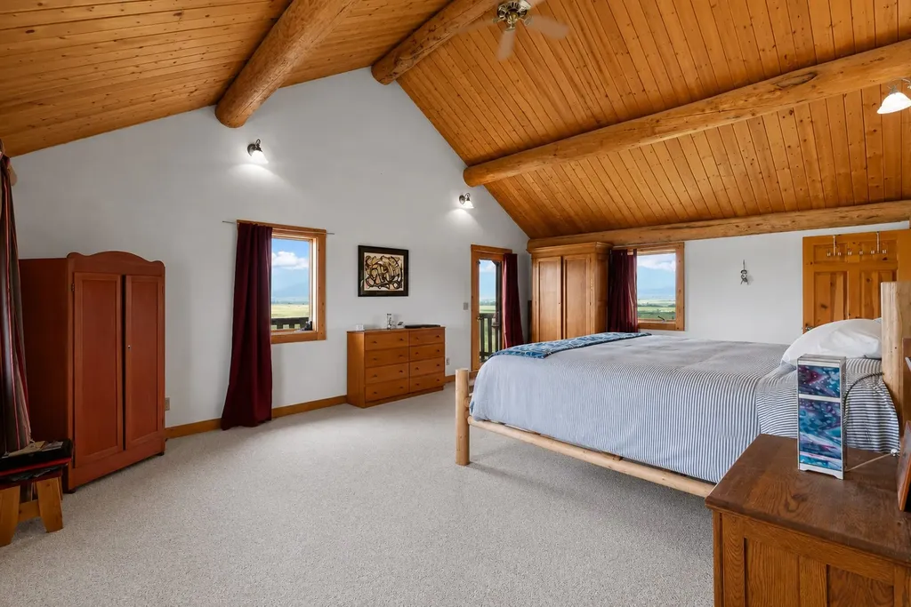 56516 Old Freight Road St Ignatius MT 59865