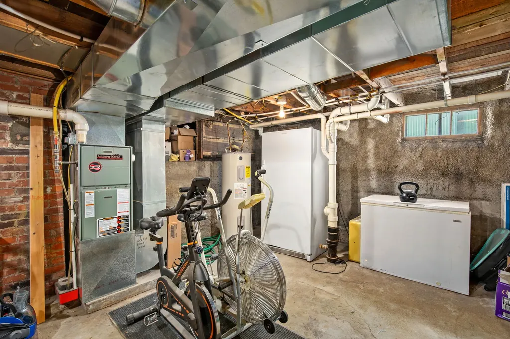 101 4th Avenue S Stanford MT 59479