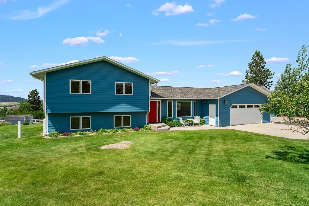 2 Grassy Mountain Road Clancy MT 59634