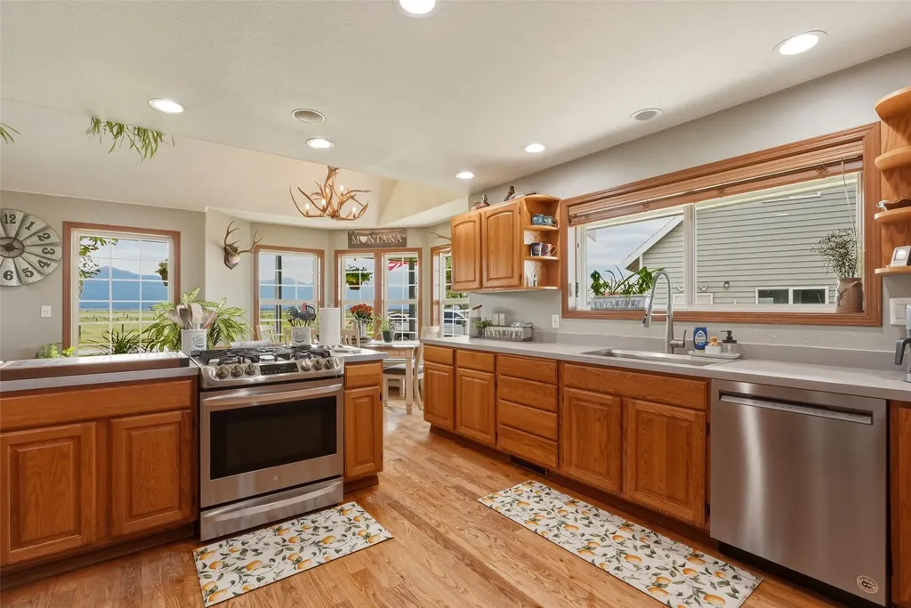 42501 Stasso Road Polson MT 59860