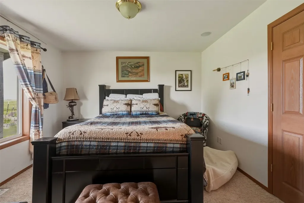 42501 Stasso Road Polson MT 59860