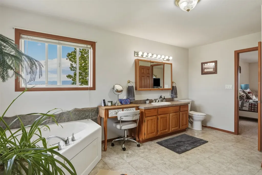 42501 Stasso Road Polson MT 59860