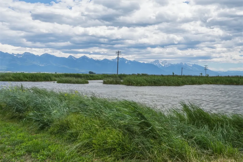 42501 Stasso Road Polson MT 59860