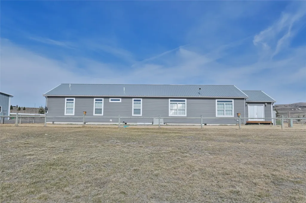 10 Mountainview Trail White Sulphur Springs MT 59645