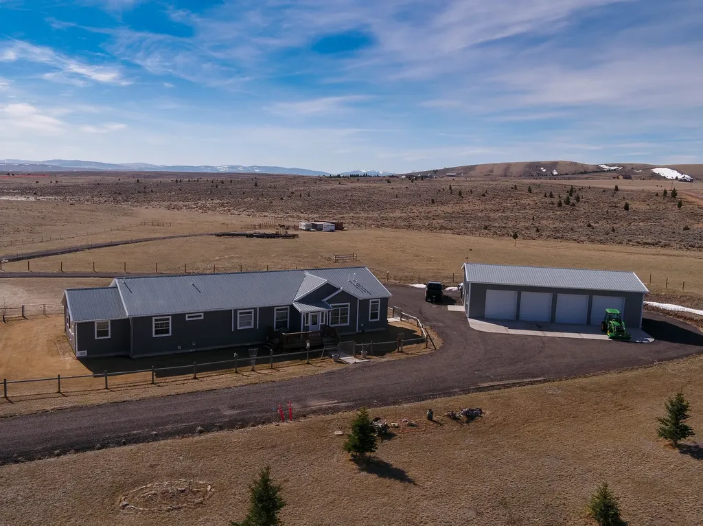10 Mountainview Trail White Sulphur Springs MT 59645