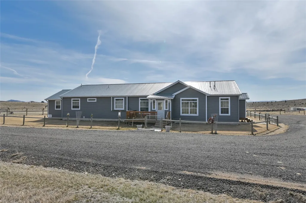 10 Mountainview Trail White Sulphur Springs MT 59645