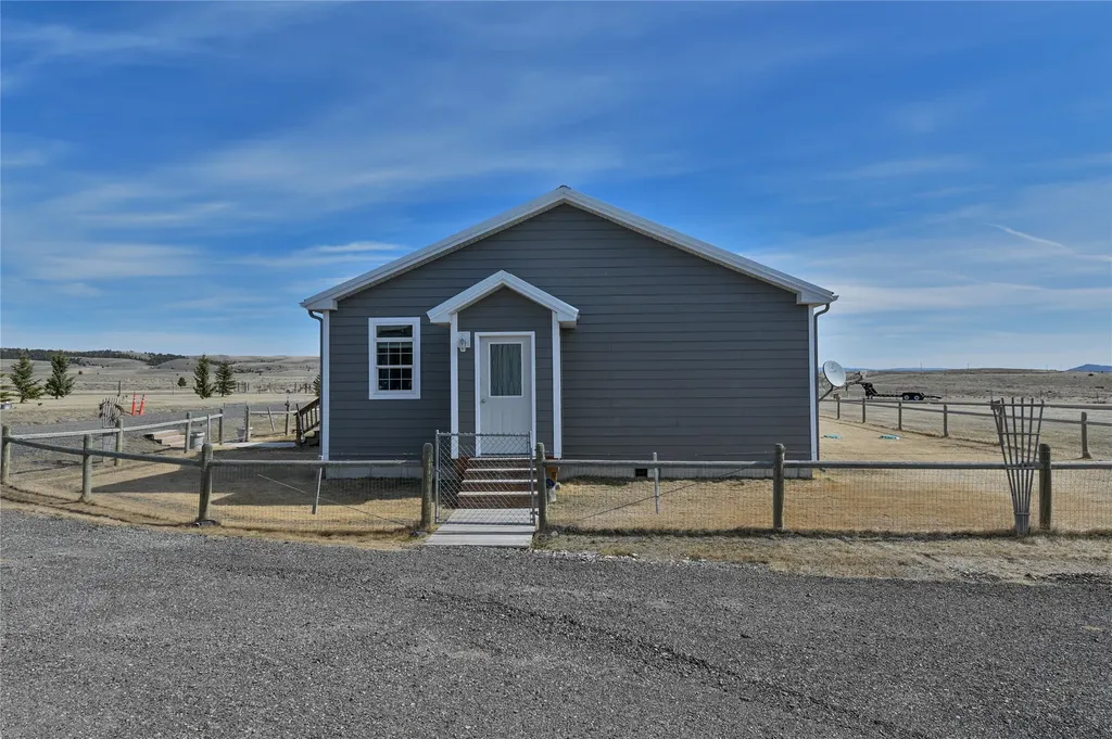 10 Mountainview Trail White Sulphur Springs MT 59645