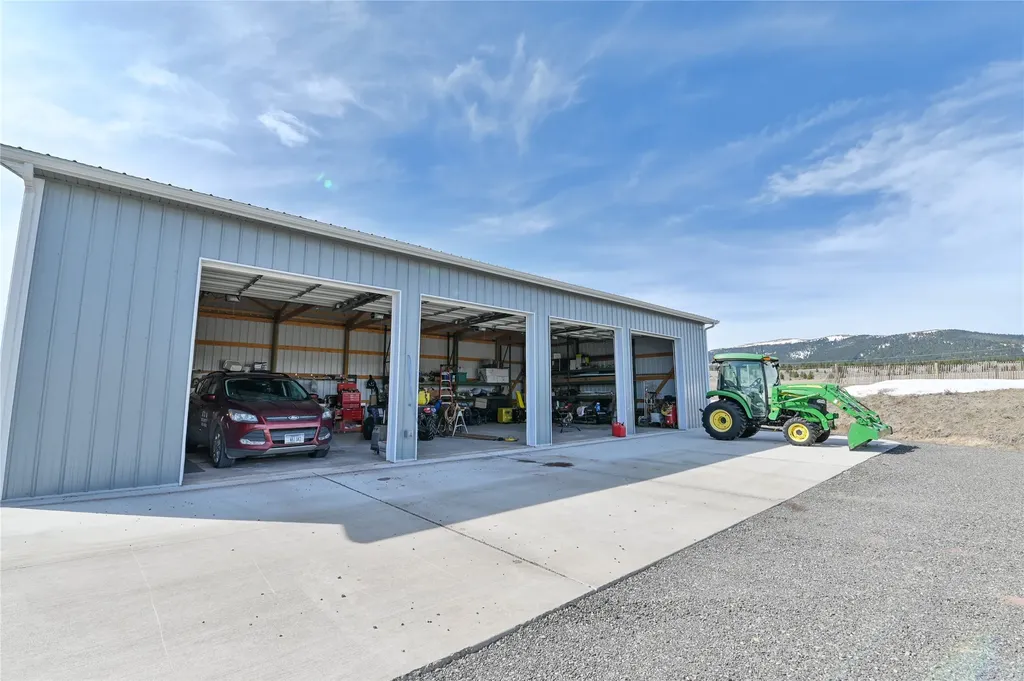 10 Mountainview Trail White Sulphur Springs MT 59645