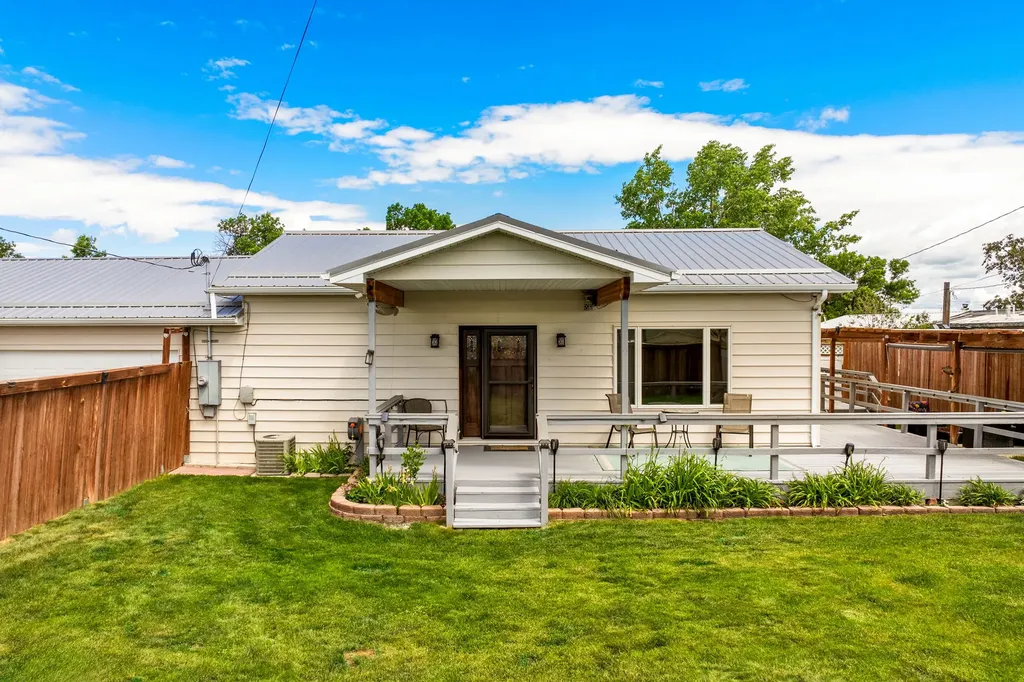 64 3rd Avenue S Stanford MT 59479