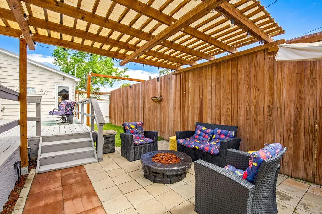 64 3rd Avenue S Stanford MT 59479