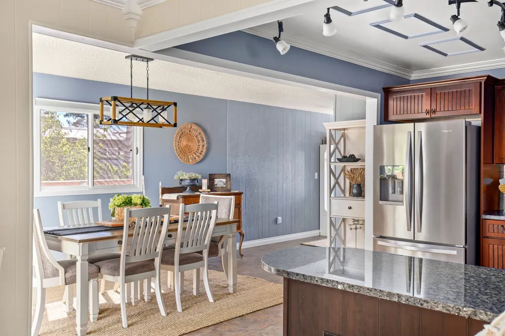 64 3rd Avenue S Stanford MT 59479