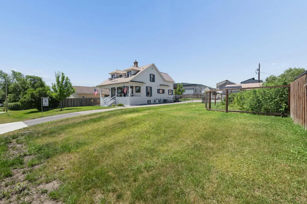 844 8th Avenue W Kalispell MT 59901