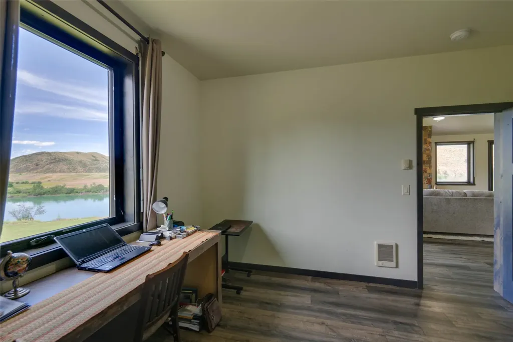 9701 Mt Highway 200 Dixon MT 59831
