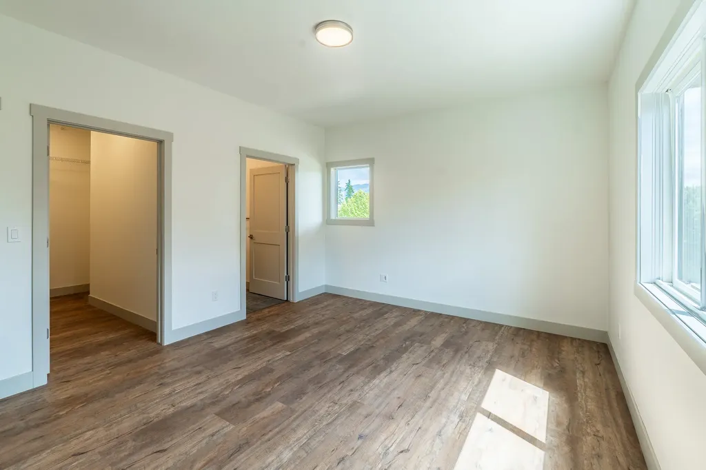 6221 & 6223 Shiloh Avenue Whitefish MT 59937