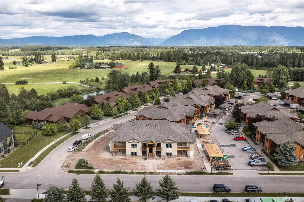6221 & 6223 Shiloh Avenue Whitefish MT 59937