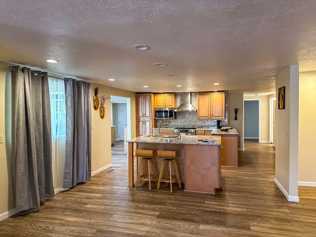 18 Park Garden Estate Great Falls MT 59404