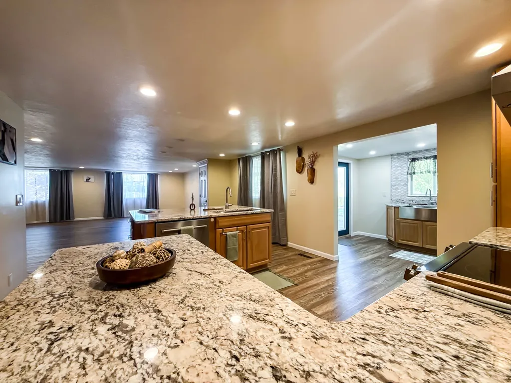 18 Park Garden Estate Great Falls MT 59404