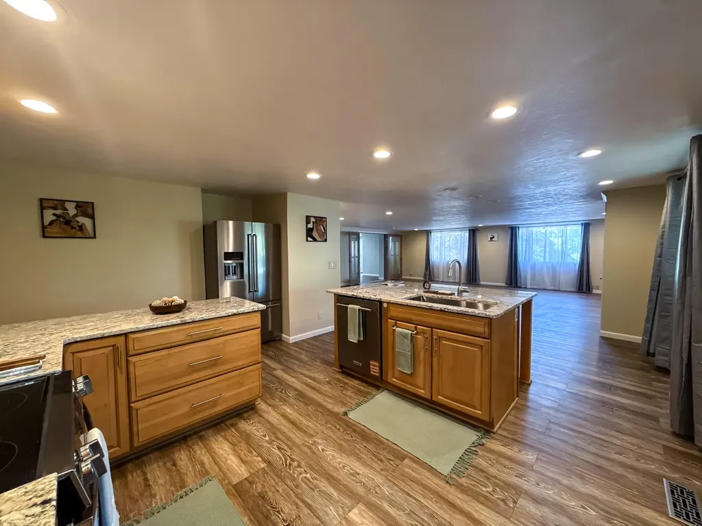 18 Park Garden Estate Great Falls MT 59404