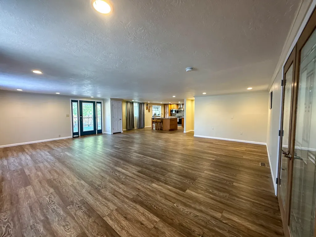 18 Park Garden Estate Great Falls MT 59404