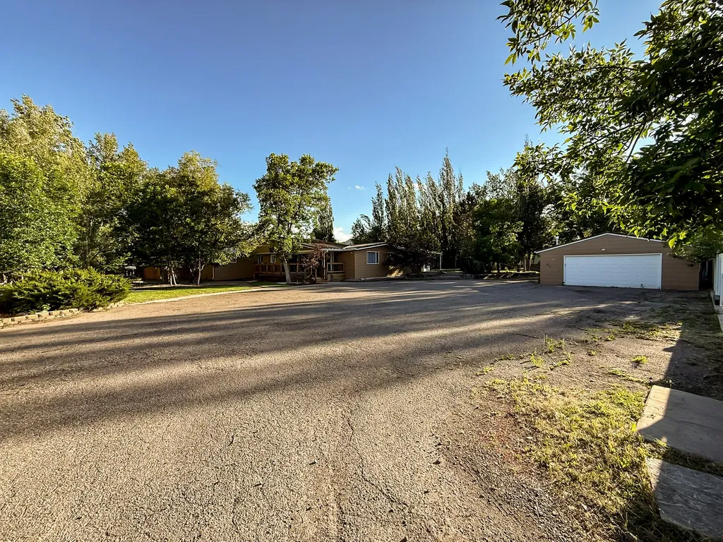 18 Park Garden Estate Great Falls MT 59404