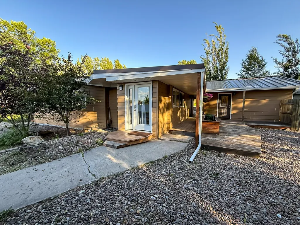 18 Park Garden Estate Great Falls MT 59404