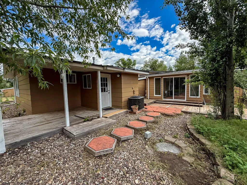 18 Park Garden Estate Great Falls MT 59404