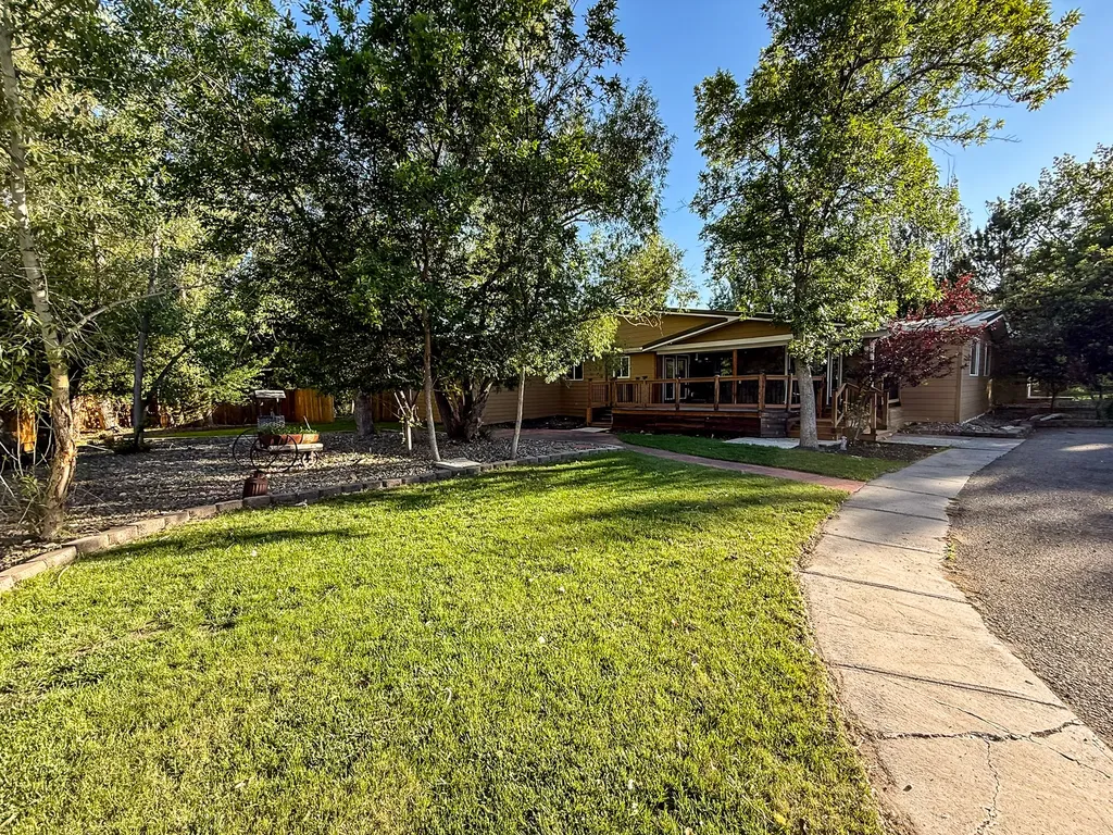 18 Park Garden Estate Great Falls MT 59404