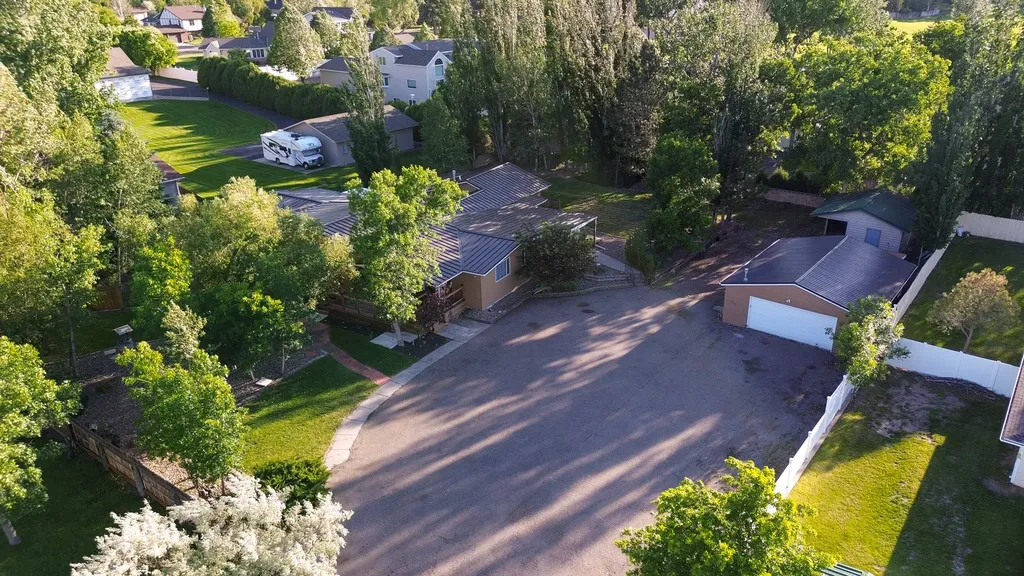 18 Park Garden Estate Great Falls MT 59404