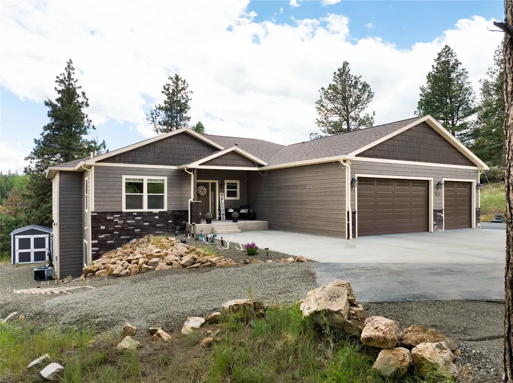 15 Rolling Stone Road Clancy MT 59634