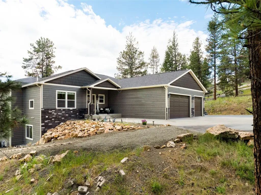 15 Rolling Stone Road Clancy MT 59634