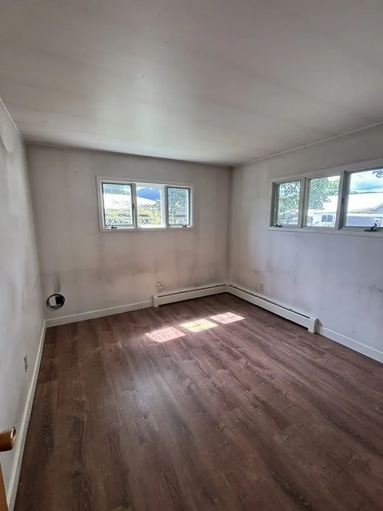 206 W Stanton Street Plains MT 59859