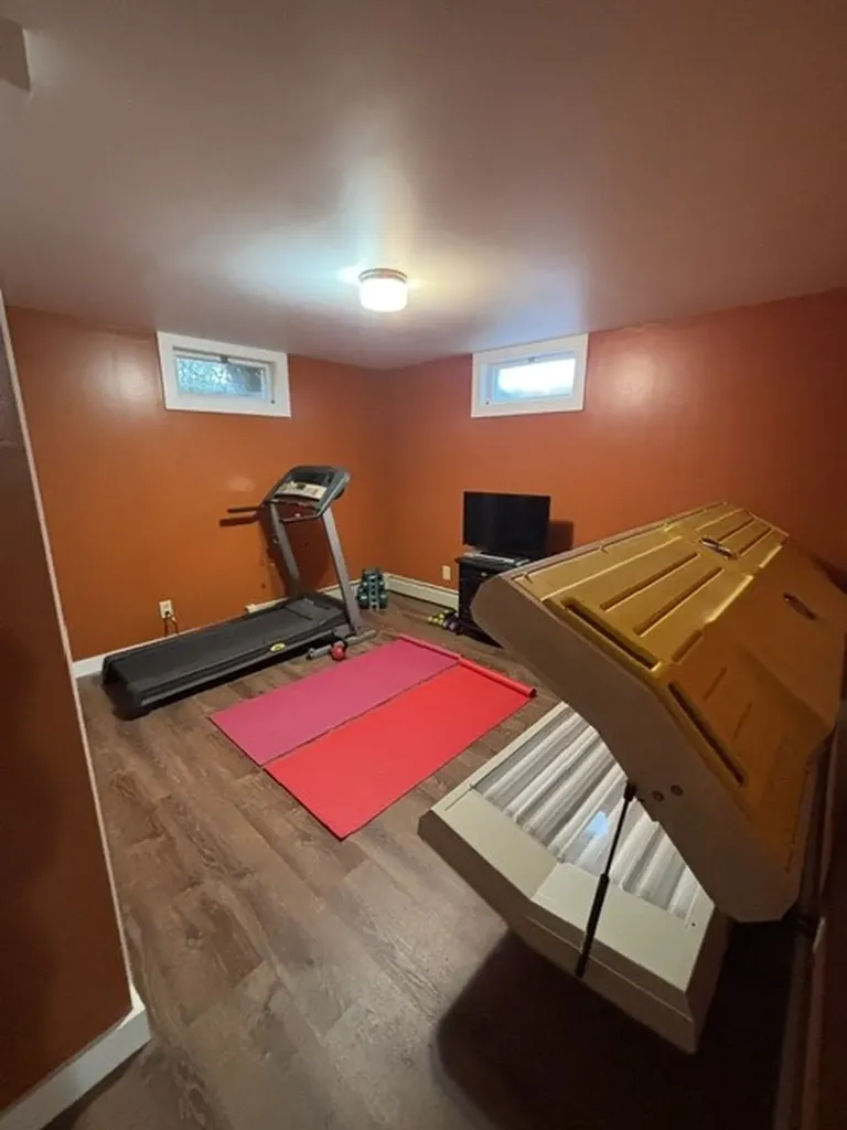 206 W Stanton Street Plains MT 59859