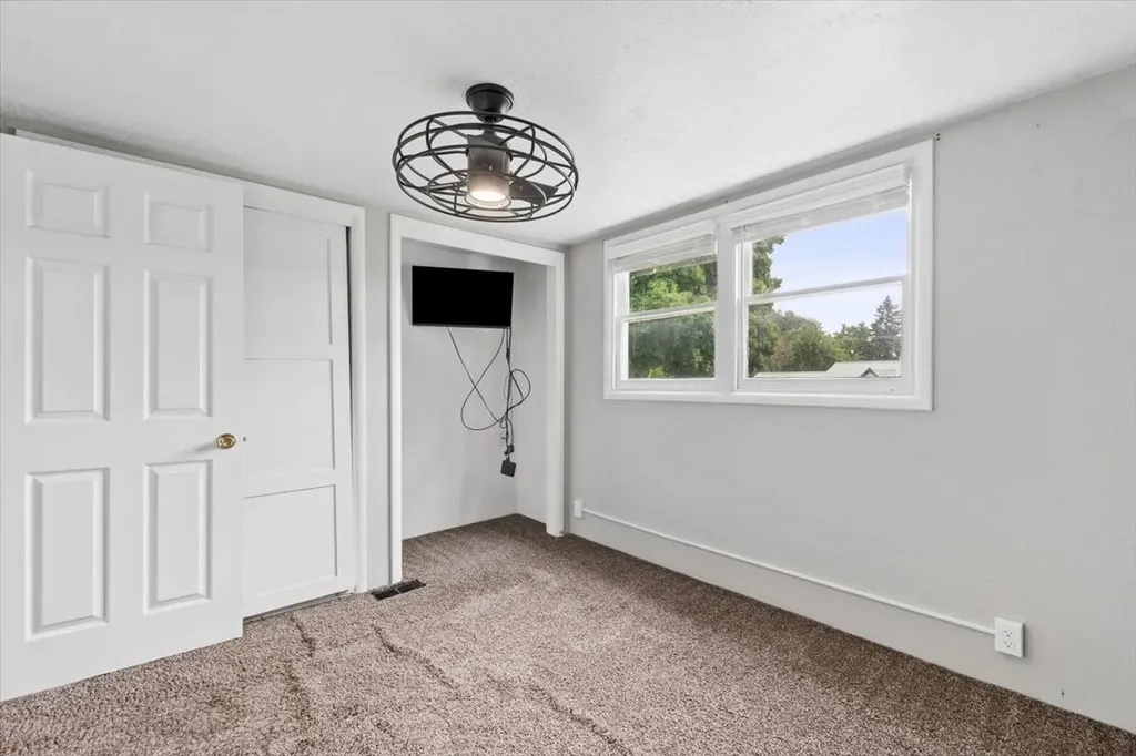 1136 5th Avenue E Kalispell MT 59901