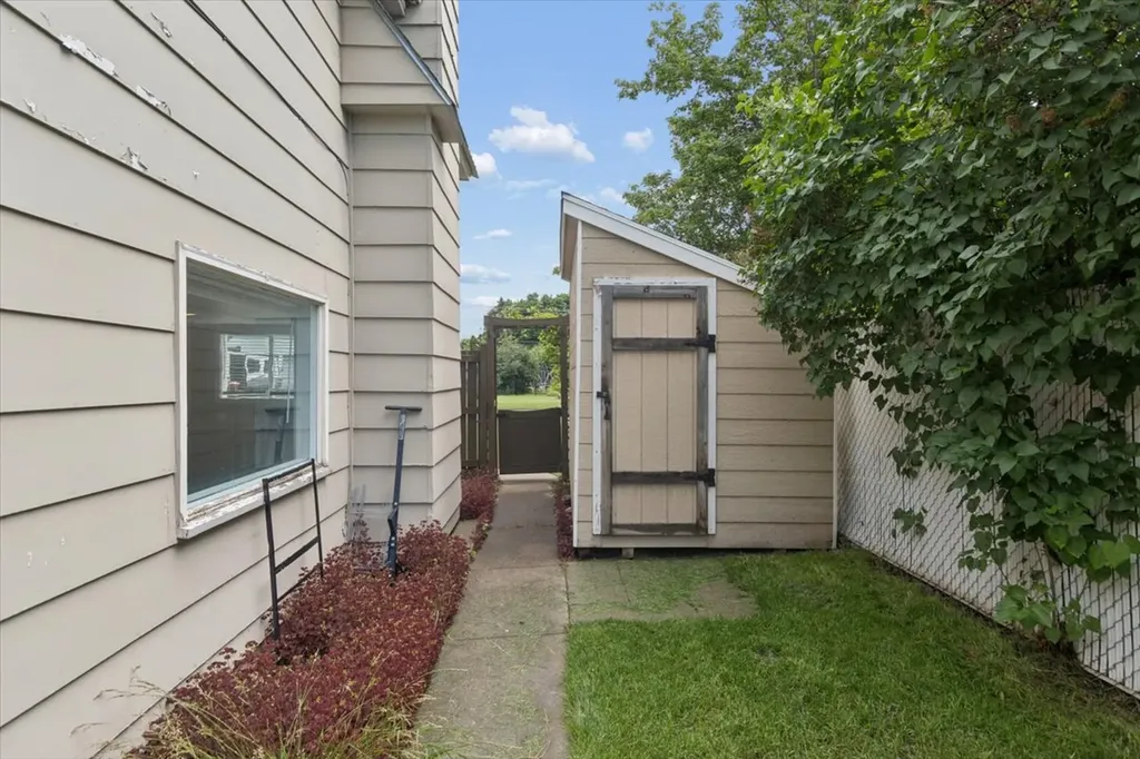 1136 5th Avenue E Kalispell MT 59901