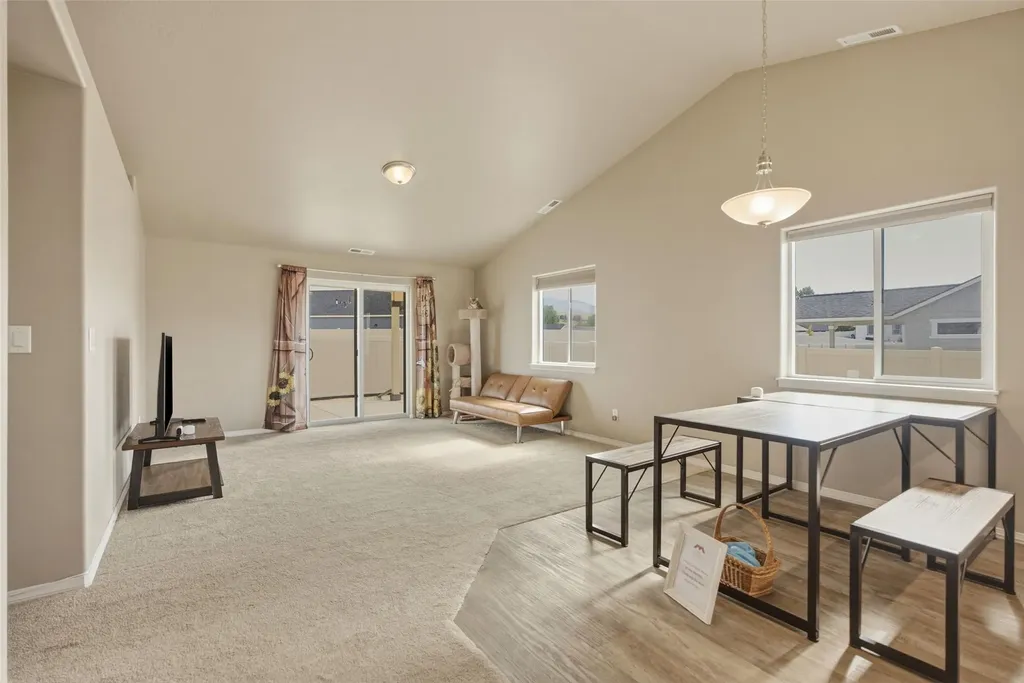 10348 Sienna Loop Missoula MT 59808