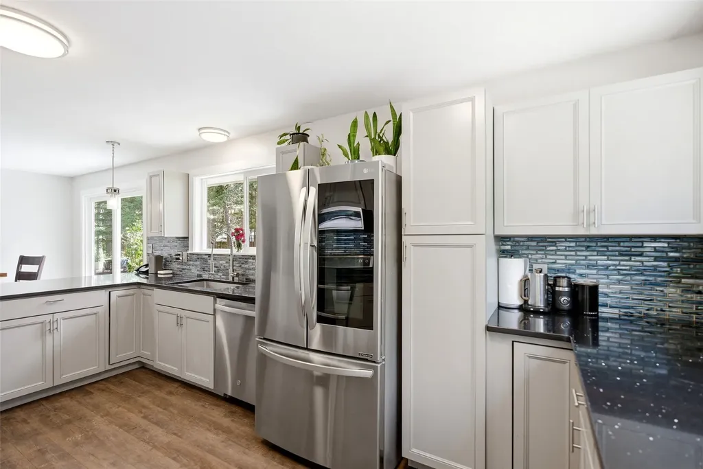 18225 Violet Lane Bonner MT 59823