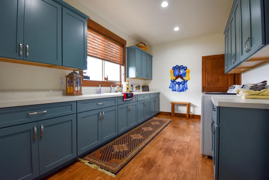 40800 Stinger Road Ronan MT 59864